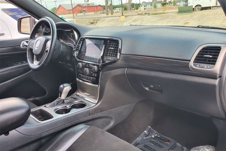 2020 Jeep Grand Cherokee Altitude  TX