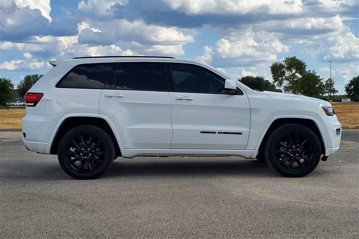 2020 Jeep Grand Cherokee Altitude  TX