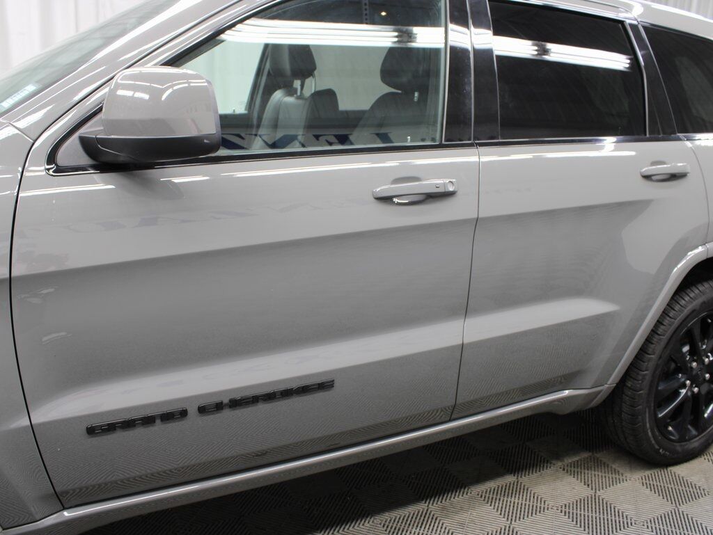 2020 Jeep Grand Cherokee Altitude 4WD Fond du Lac WI