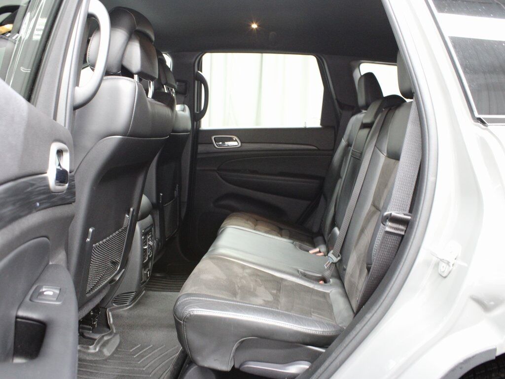2020 Jeep Grand Cherokee Altitude 4WD Fond du Lac WI