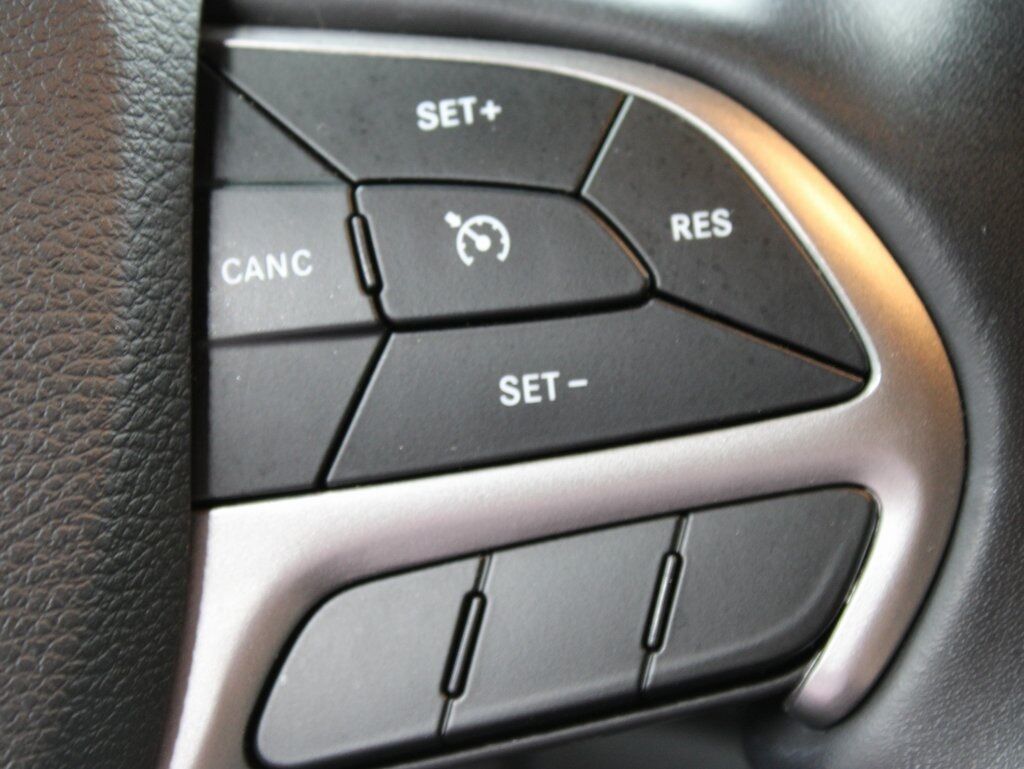 2020 Jeep Grand Cherokee Altitude 4WD Fond du Lac WI