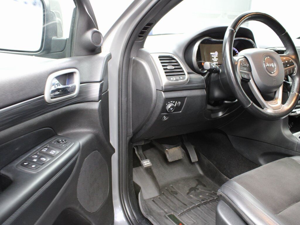 2020 Jeep Grand Cherokee Altitude 4WD Fond du Lac WI