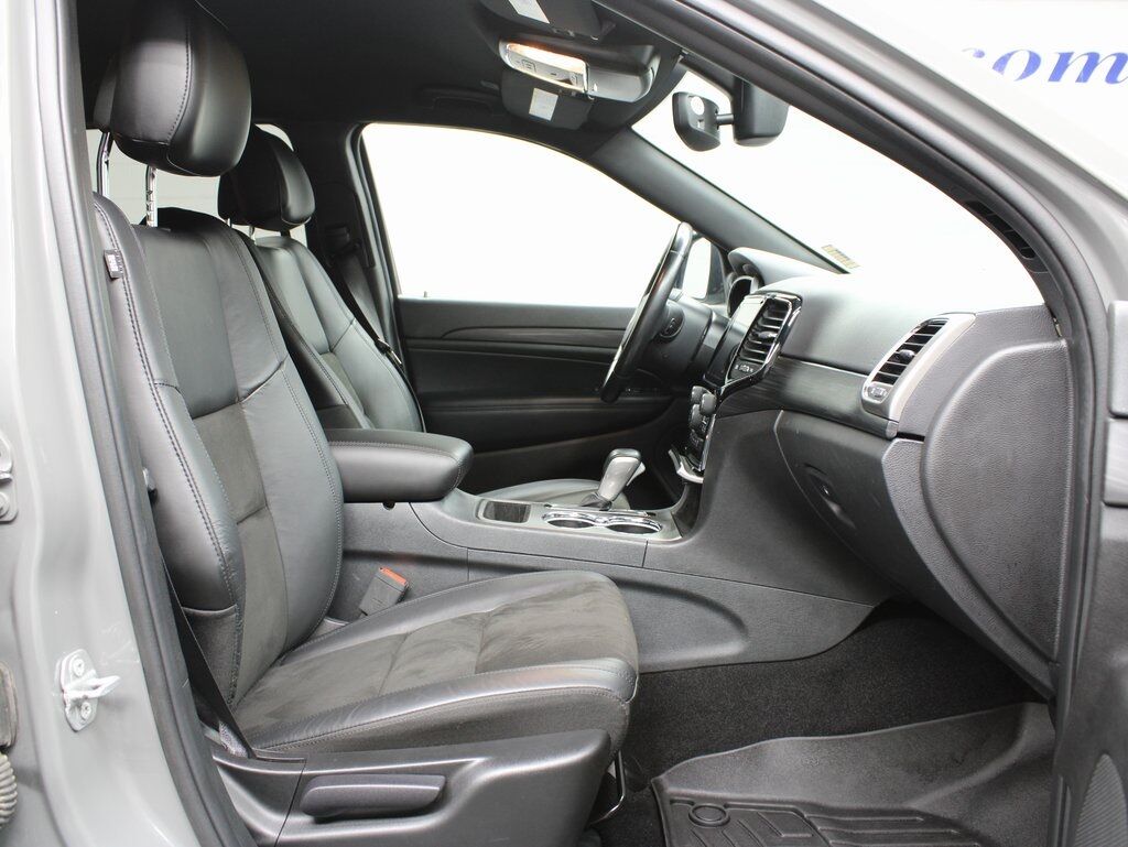 2020 Jeep Grand Cherokee Altitude 4WD Fond du Lac WI