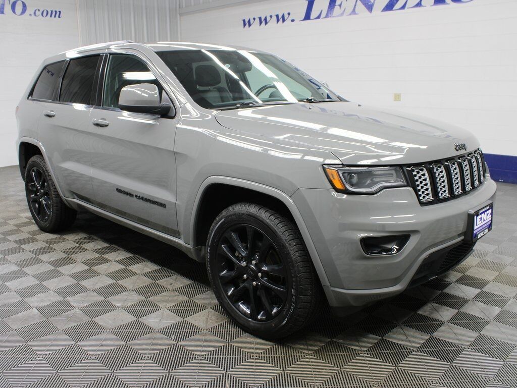 2020 Jeep Grand Cherokee Altitude 4WD Fond du Lac WI