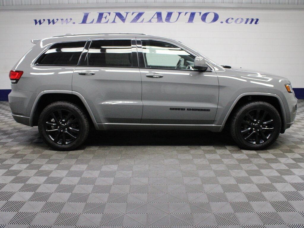 2020 Jeep Grand Cherokee Altitude 4WD Minocqua WI