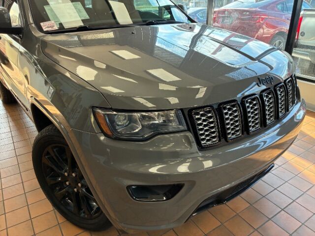 2020 Jeep Grand Cherokee Altitude 4X2