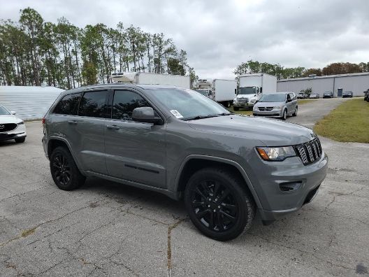 2020 Jeep Grand Cherokee Altitude 4X2