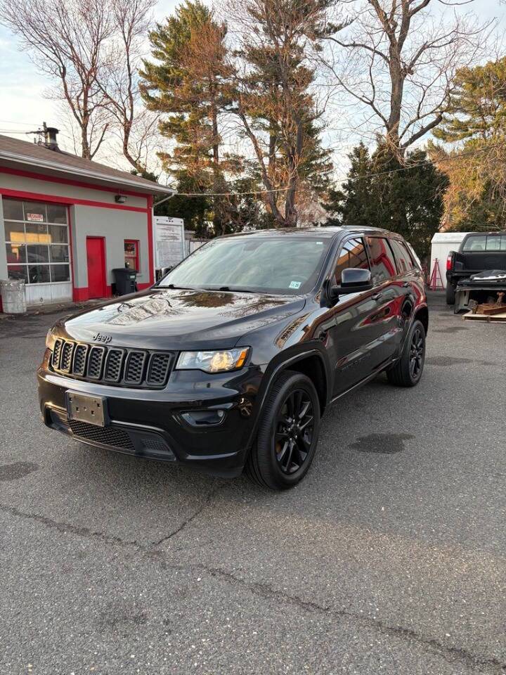 2020 Jeep Grand Cherokee Altitude 4x4 4dr SUV Edison NJ