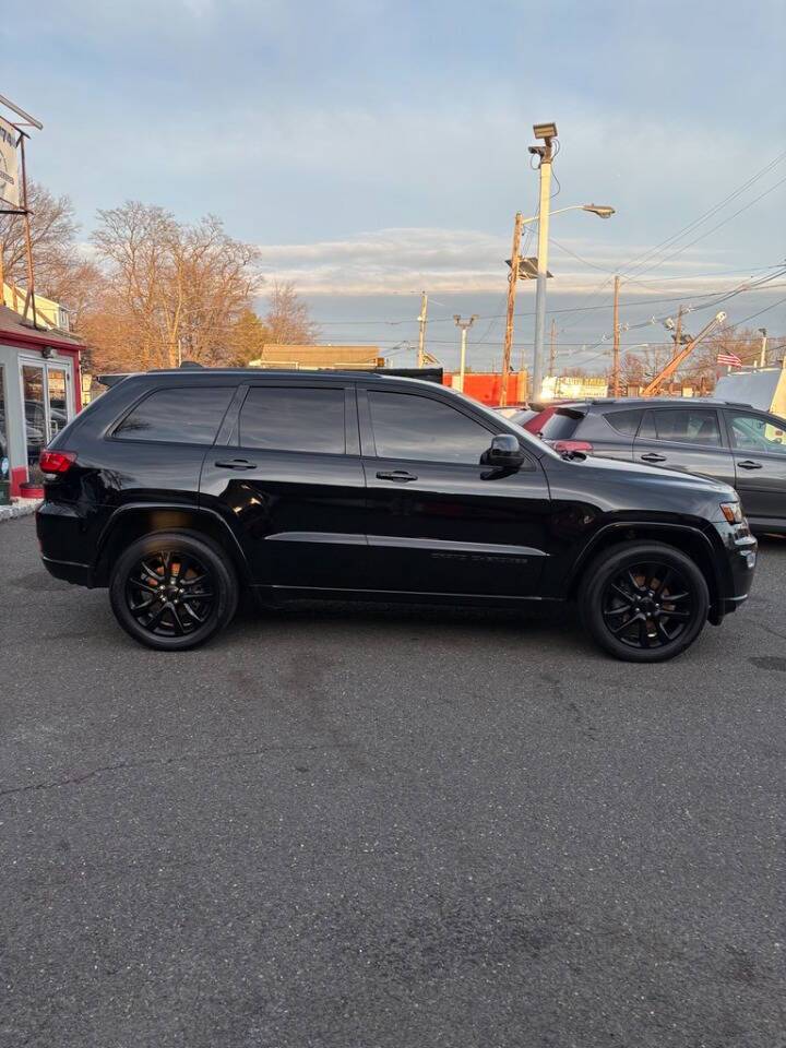 2020 Jeep Grand Cherokee Altitude 4x4 4dr SUV Edison NJ