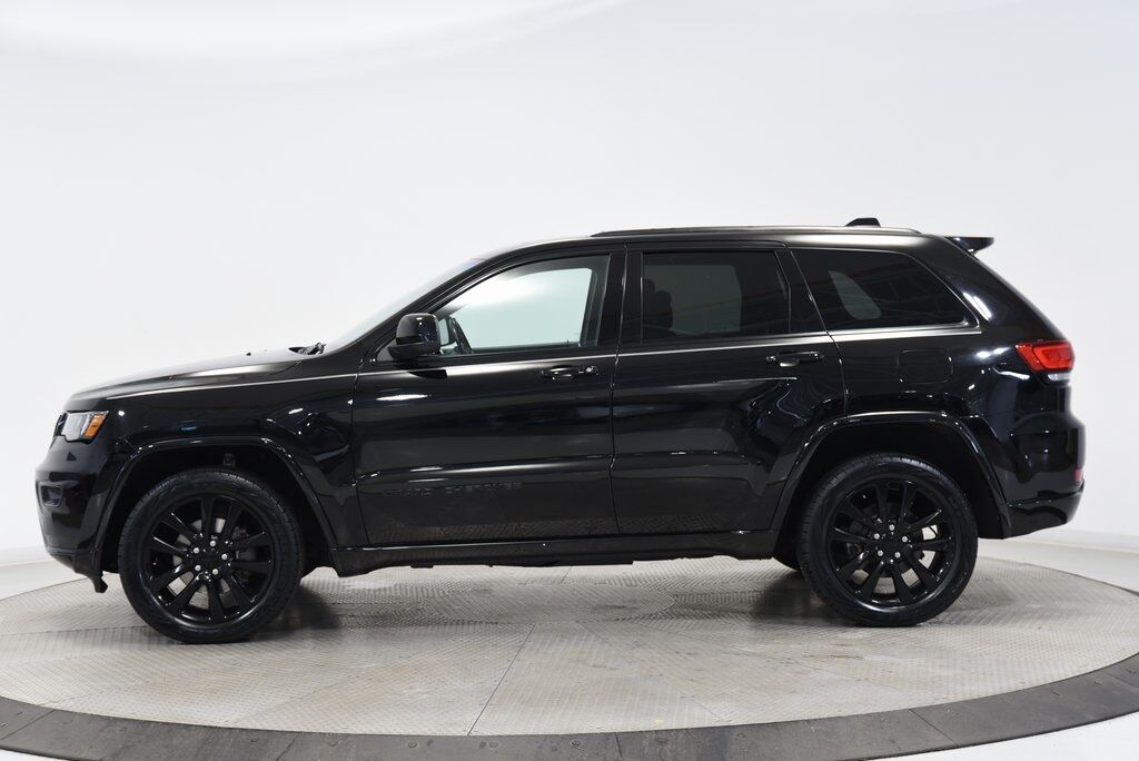 2020 Jeep Grand Cherokee Altitude Akron