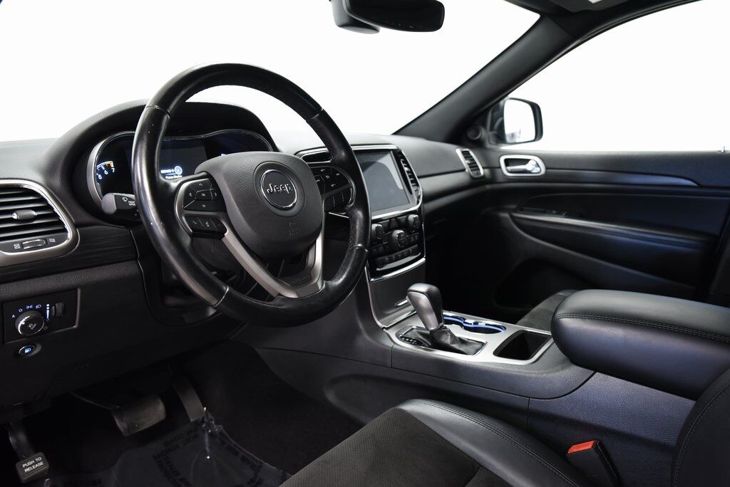 2020 Jeep Grand Cherokee Altitude Akron