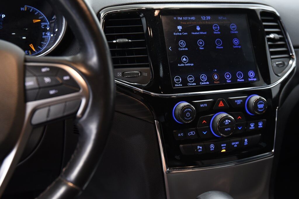 2020 Jeep Grand Cherokee Altitude Akron