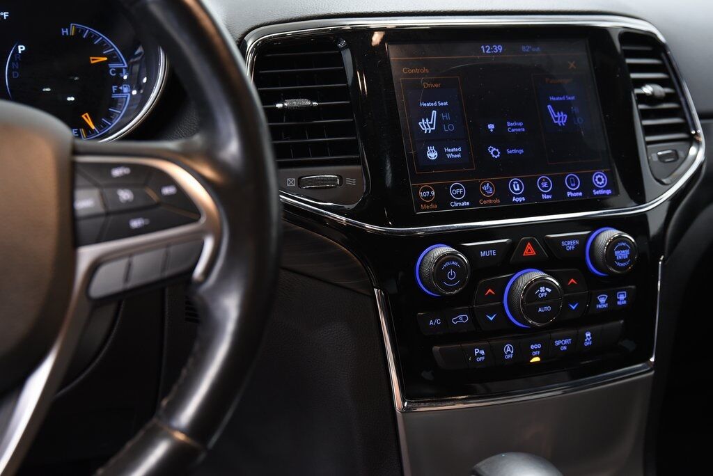 2020 Jeep Grand Cherokee Altitude Akron