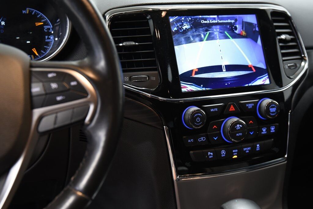 2020 Jeep Grand Cherokee Altitude Akron