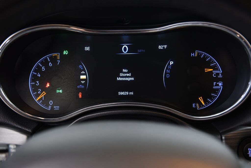 2020 Jeep Grand Cherokee Altitude Akron