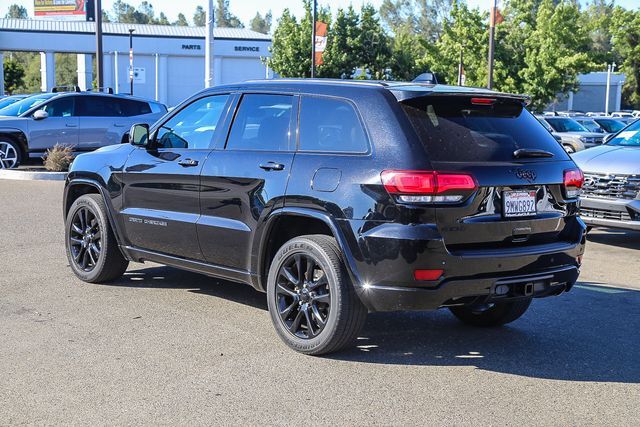 2020 Jeep Grand Cherokee Altitude