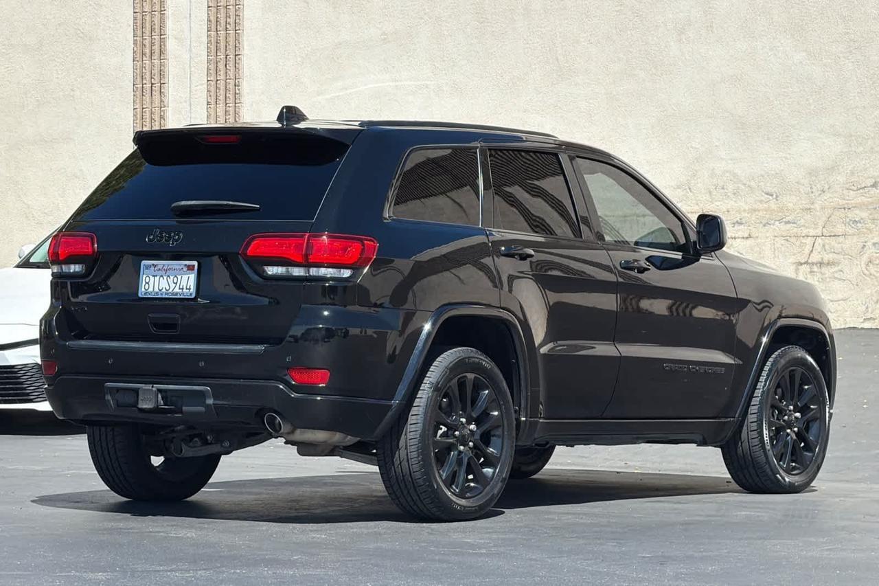 2020 Jeep Grand Cherokee Altitude