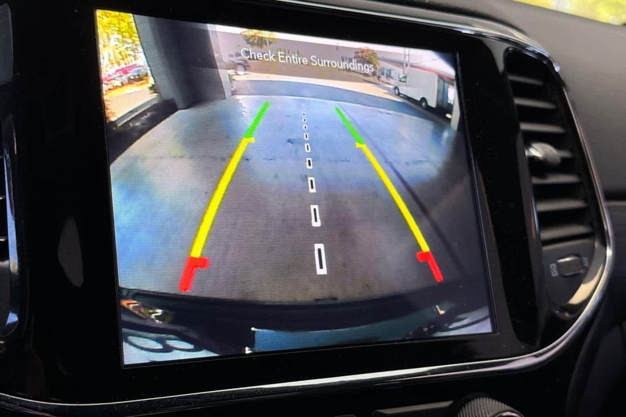 2020 Jeep Grand Cherokee Altitude Roseville CA