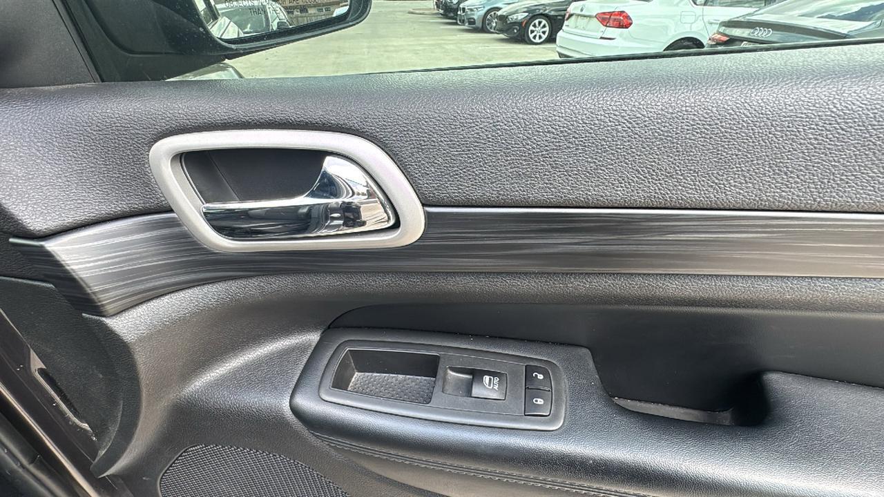 2020 Jeep Grand Cherokee Altitude  Selma TX