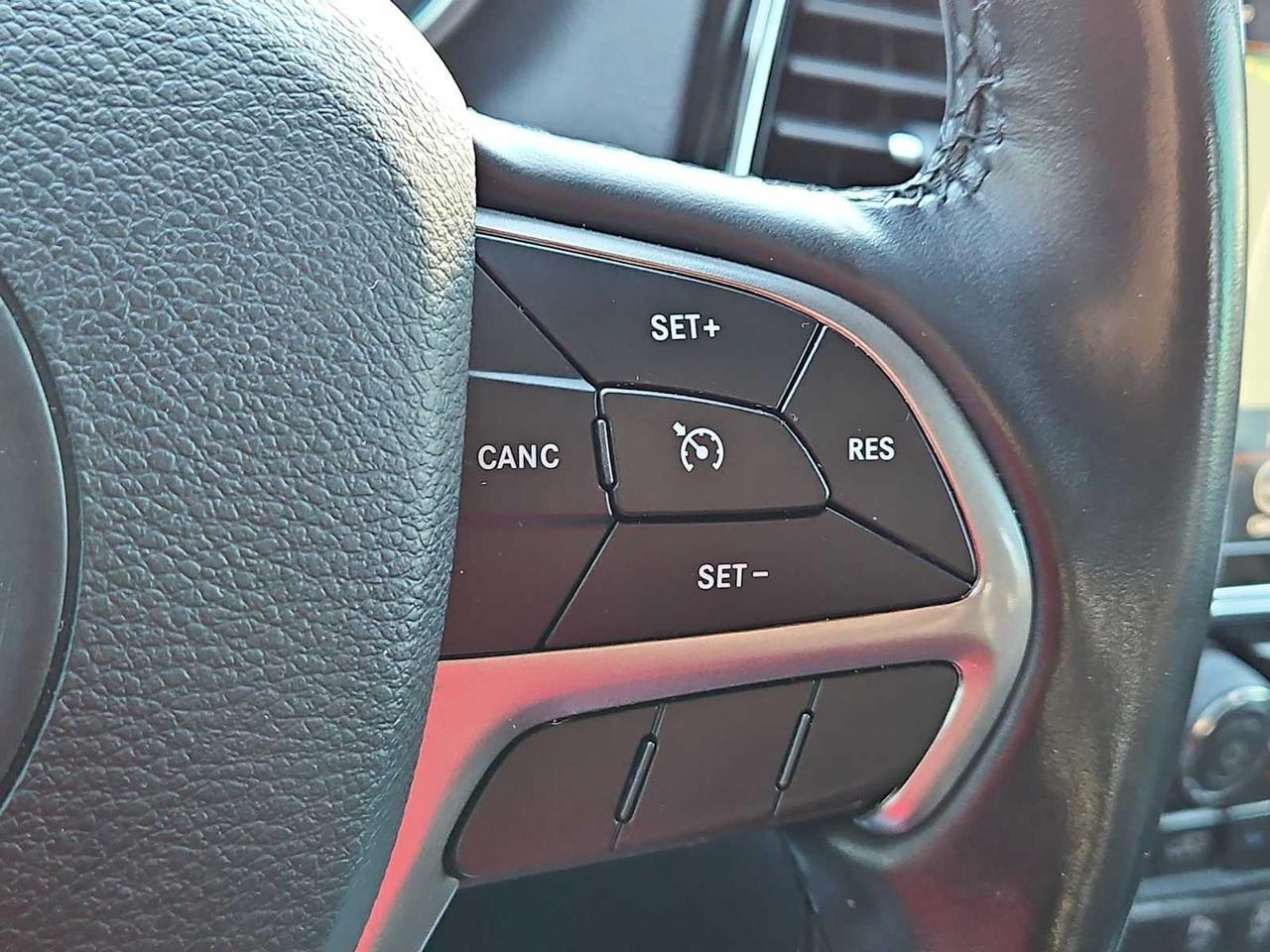 2020 Jeep Grand Cherokee Altitude Irving TX