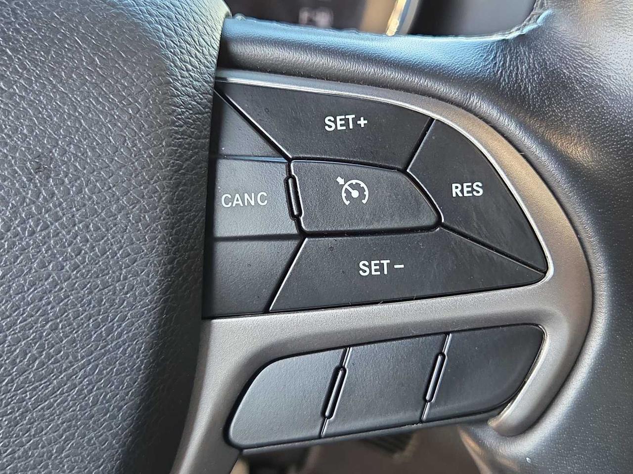 2020 Jeep Grand Cherokee Altitude Irving TX