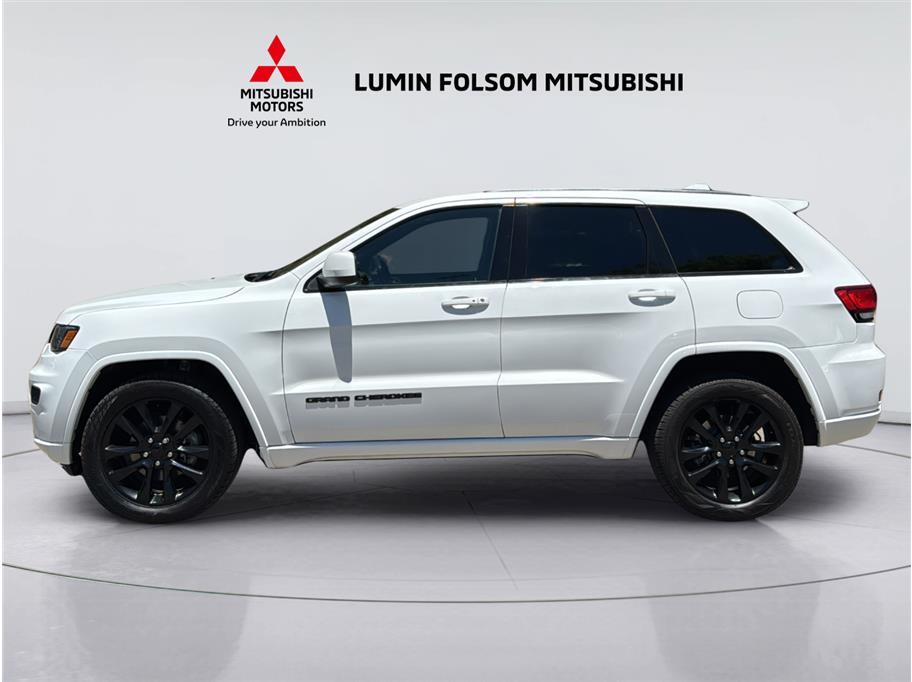 2020 Jeep Grand Cherokee Altitude Sport Utility 4D