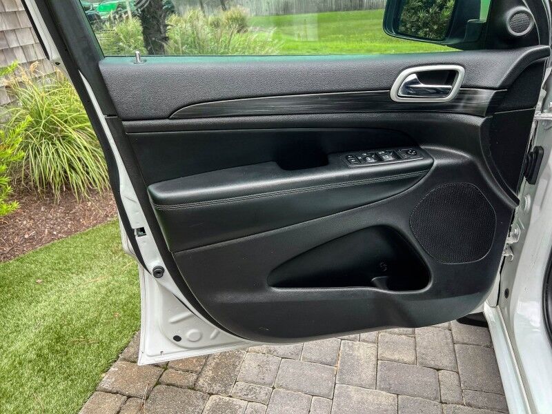 2020 Jeep Grand Cherokee Altitude Wilmington NC