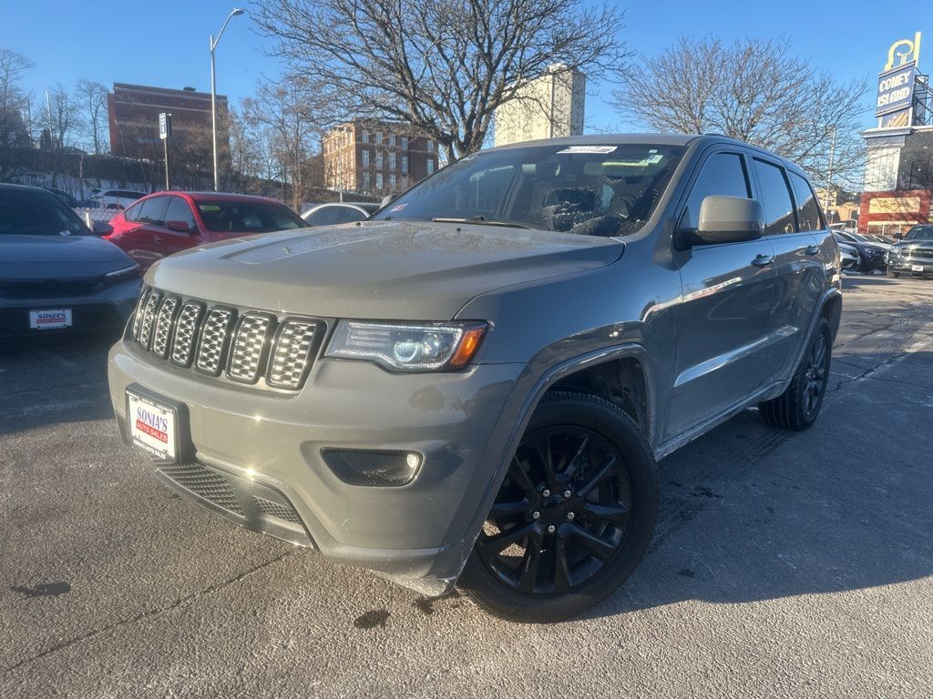 2020 Jeep Grand Cherokee Altitude