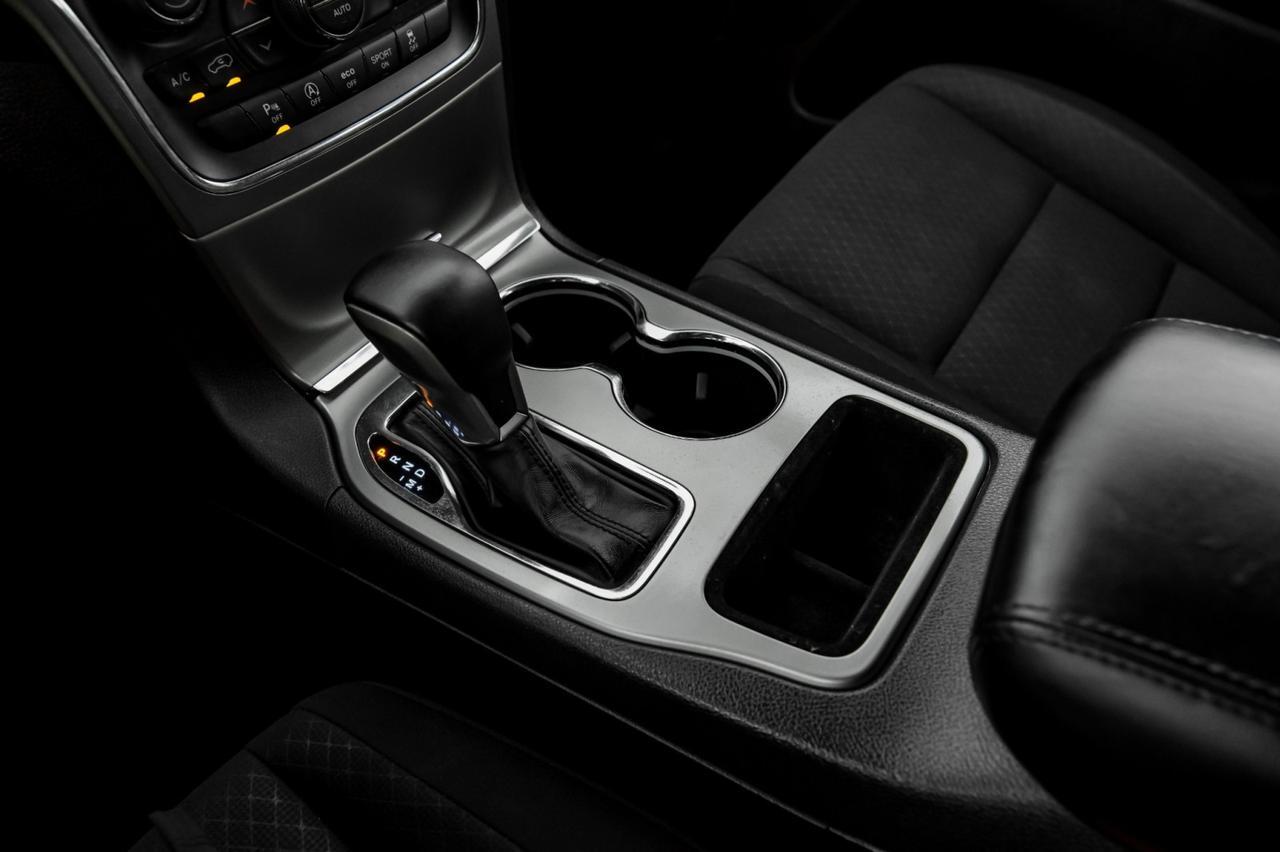2020 Jeep Grand Cherokee LAREDO E BLIND SPOT ASSIST REAR CAMERA KEYLESS START BLUETOOTH D Carrollton TX