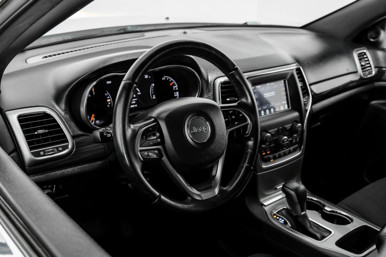 2020 Jeep Grand Cherokee LAREDO E BLIND SPOT ASSIST REAR CAMERA KEYLESS START BLUETOOTH D Carrollton TX