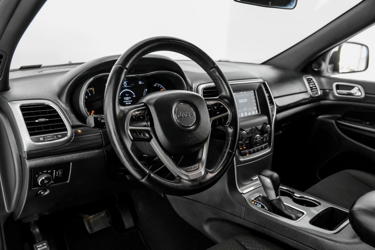 2020 Jeep Grand Cherokee LAREDO E BLIND SPOT ASSIST REAR CAMERA KEYLESS START BLUETOOTH D Carrollton TX