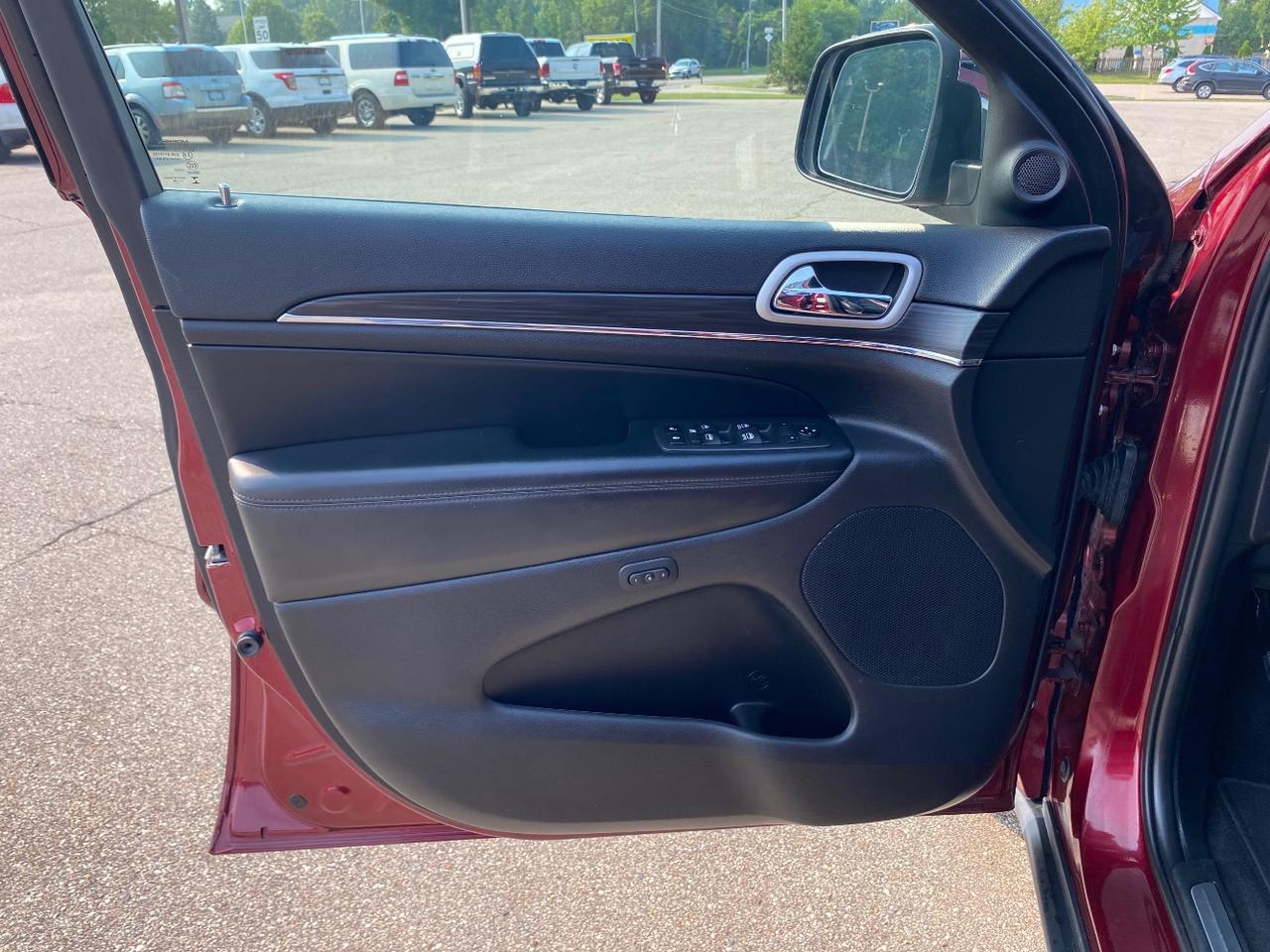 2020 Jeep Grand Cherokee LIMITED 4x4 Hastings MI