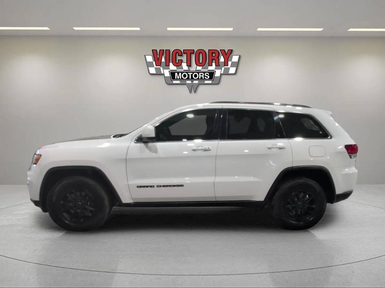 2020 Jeep Grand Cherokee Laredo 4x4 4dr SUV Lake Orion MI