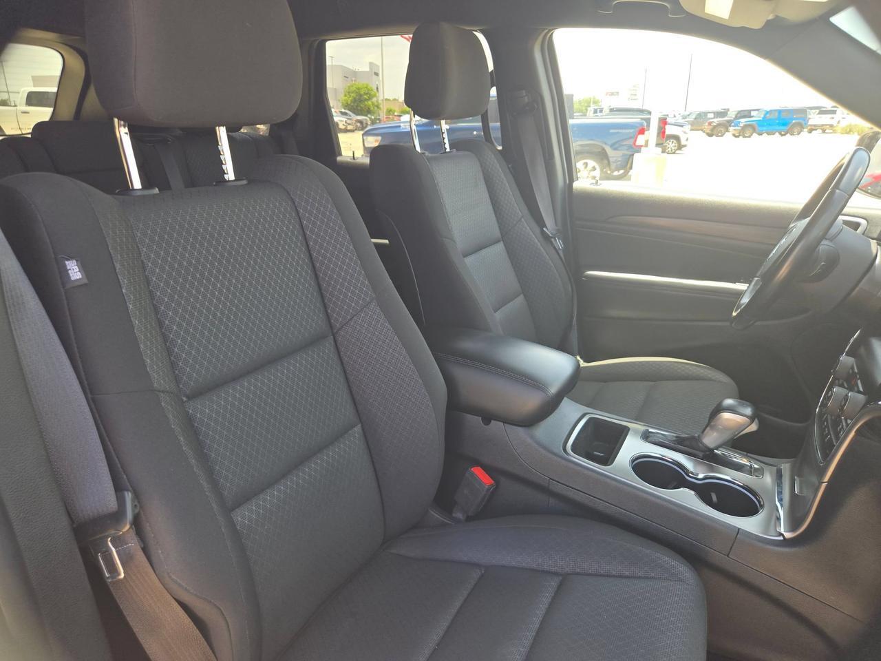 2020 Jeep Grand Cherokee Laredo E Castroville TX