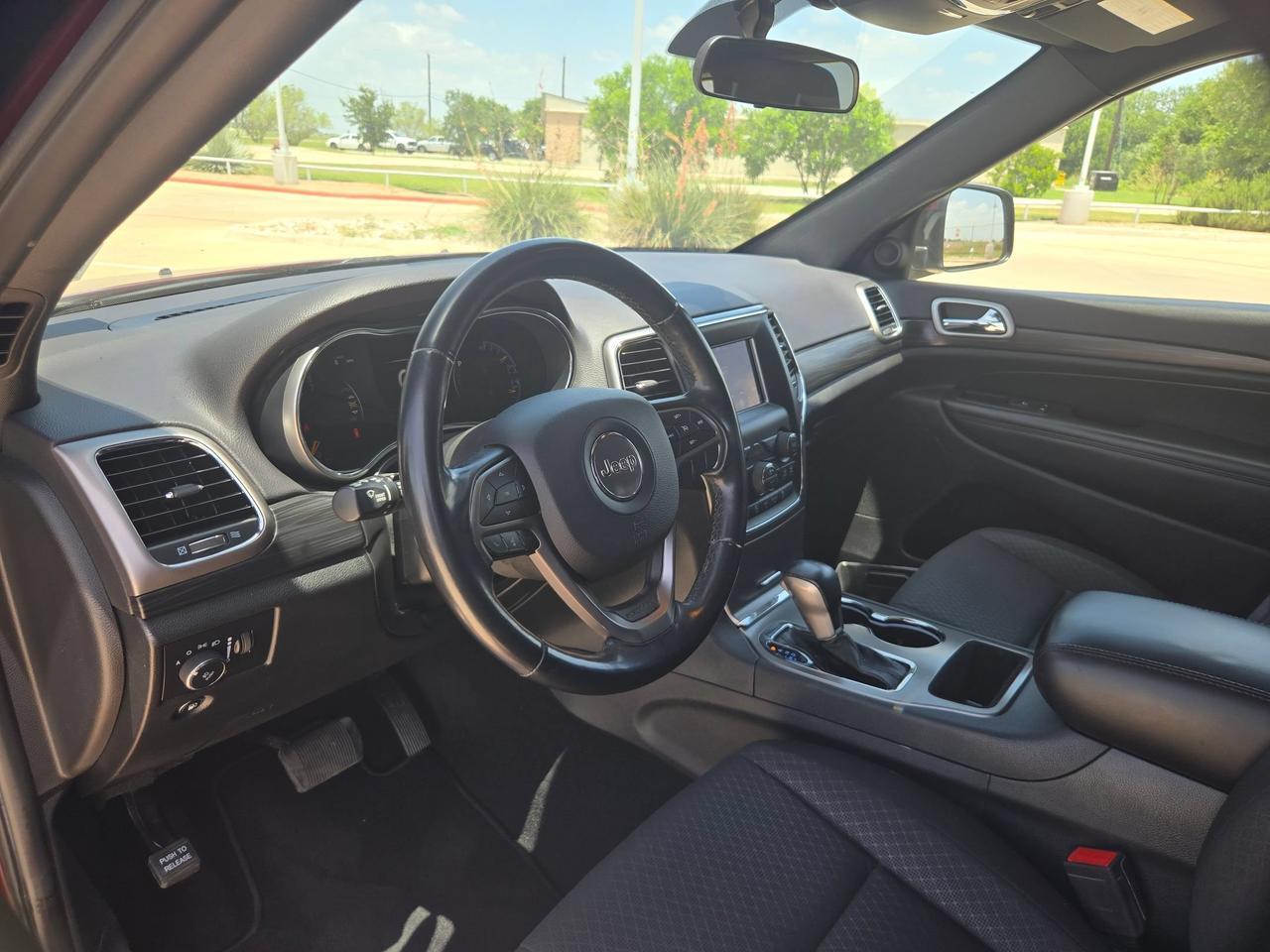 2020 Jeep Grand Cherokee Laredo E Castroville TX