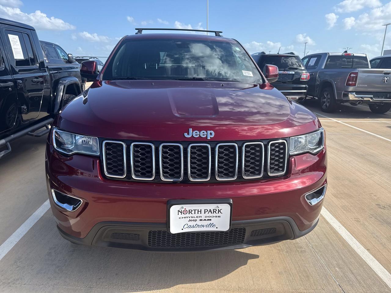 2020 Jeep Grand Cherokee Laredo E
