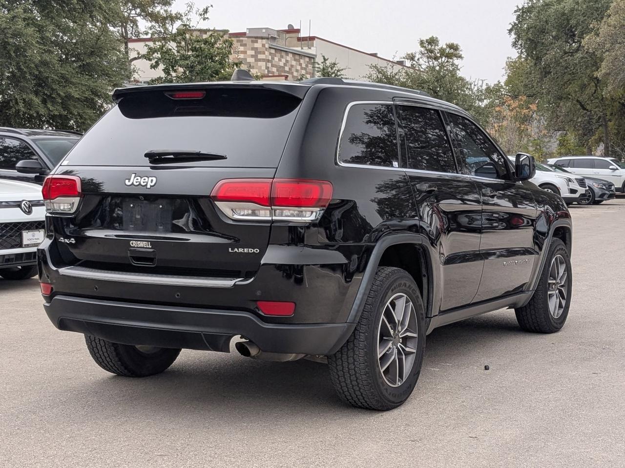 2020 Jeep Grand Cherokee Laredo E