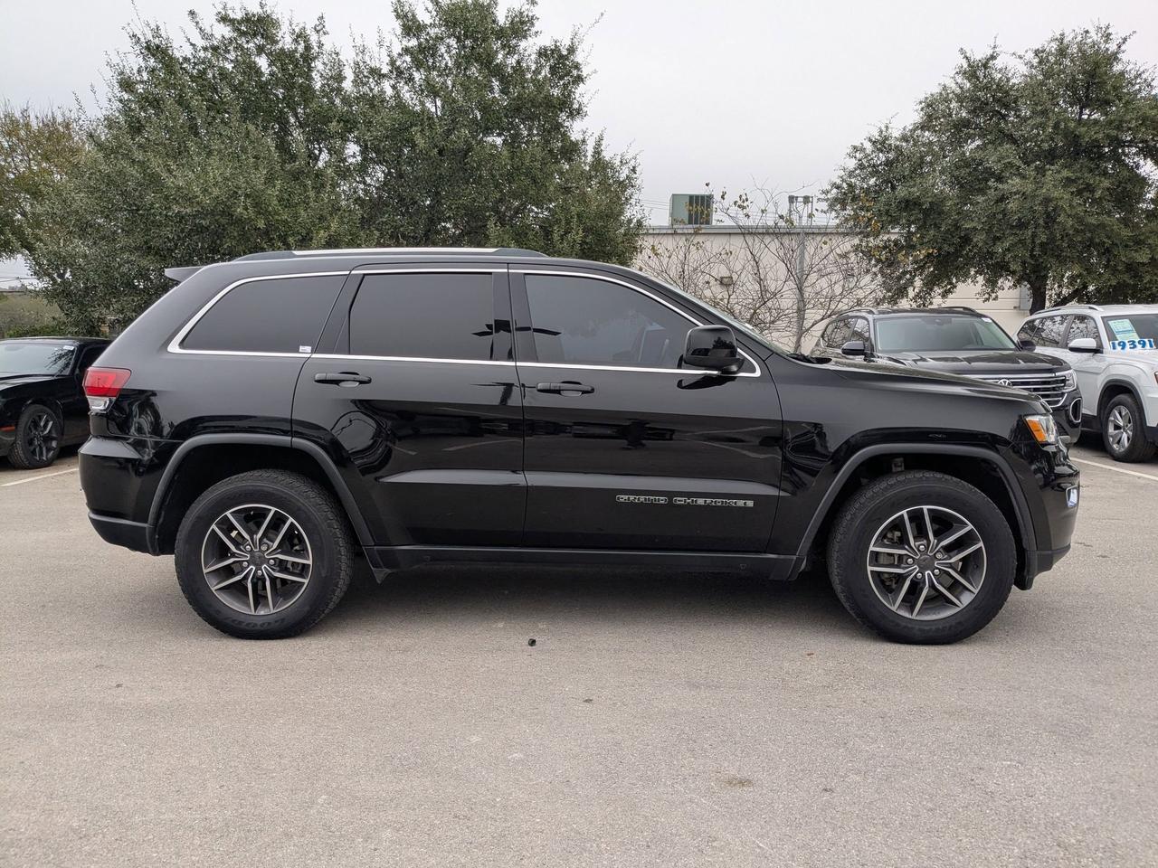 2020 Jeep Grand Cherokee Laredo E