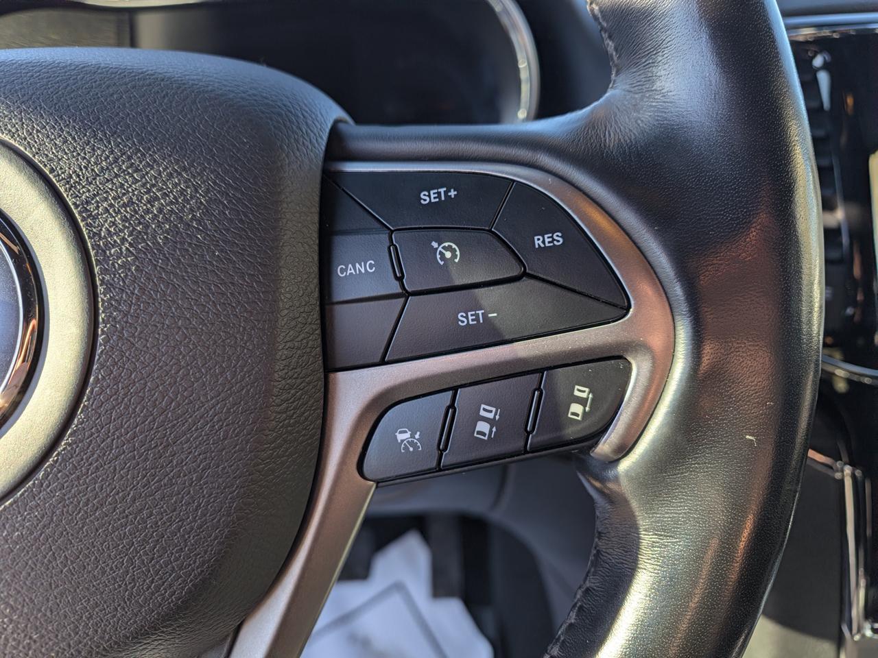 2020 Jeep Grand Cherokee Limited 4x4 | V6 Pentastar | Nappa Leather Heated Vented Seats | NAV | Power Sunroof Redwater AB