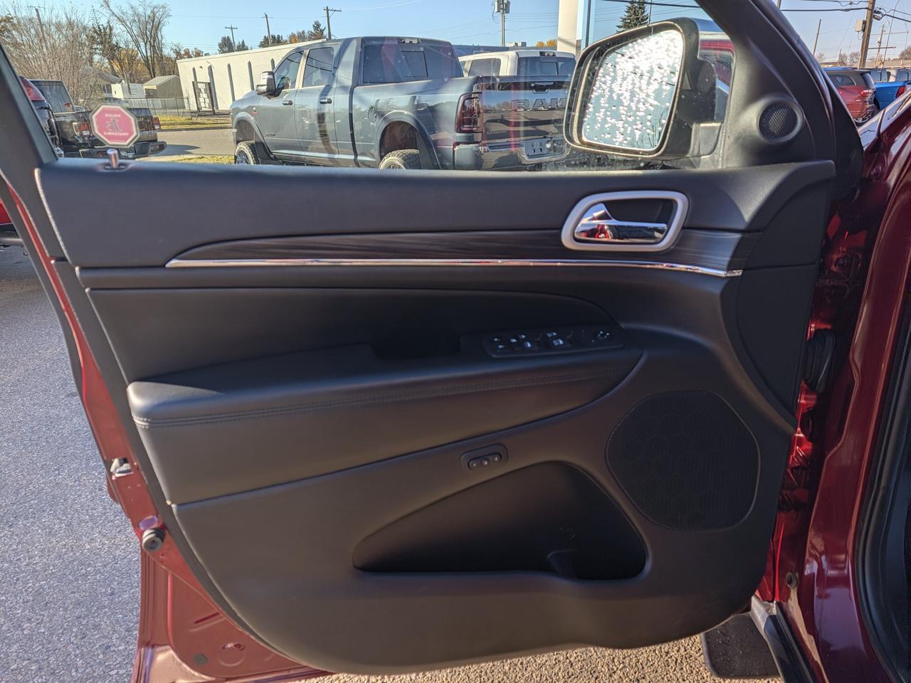 2020 Jeep Grand Cherokee Limited 4x4 | V6 Pentastar | Nappa Leather Heated Vented Seats | NAV | Power Sunroof Redwater AB