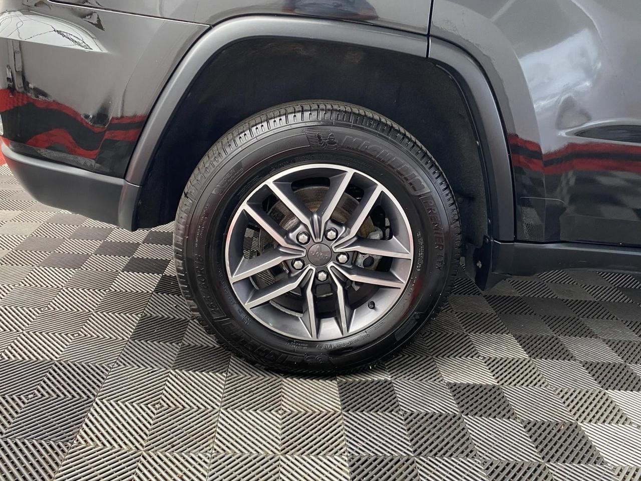 2020 Jeep Grand Cherokee Limited photo 13