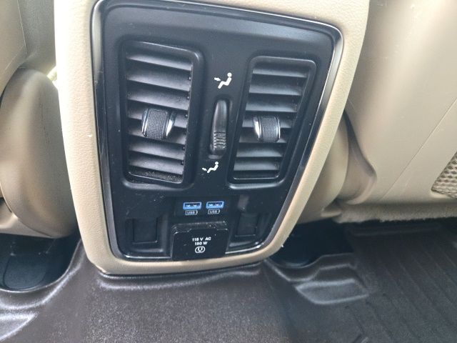 2020 Jeep Grand Cherokee Limited West Burlington IA