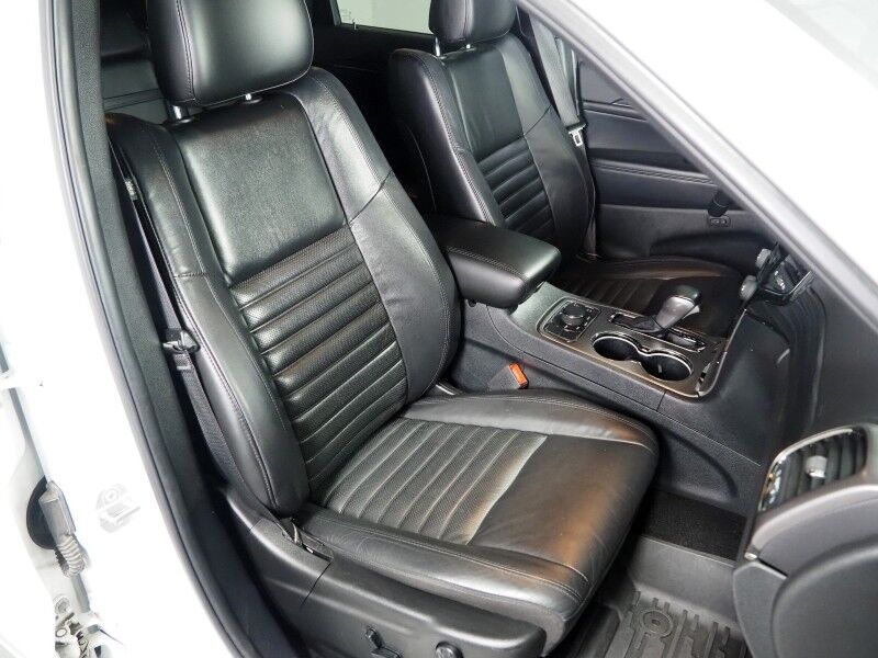 2020 Jeep Grand Cherokee Limited X 4WD *NAVIGATION, BLIND SPOT ALERT, BACKUP-CAMERA, COLOR TOUCHSCREEN, PANORAMA MOONROOF, LEATHER, HEATED SEATS/STEERING, REMOTE START, POWER LIFTAGTE, 20 INCH WHEELS, ANDROID & APPLE