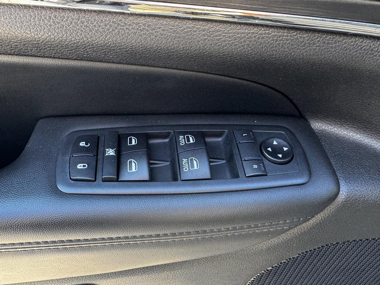 2020 Jeep Grand Cherokee Limited X 4x4 | V6 | Backup Camera | Pano Sunroof | Leather Redwater AB