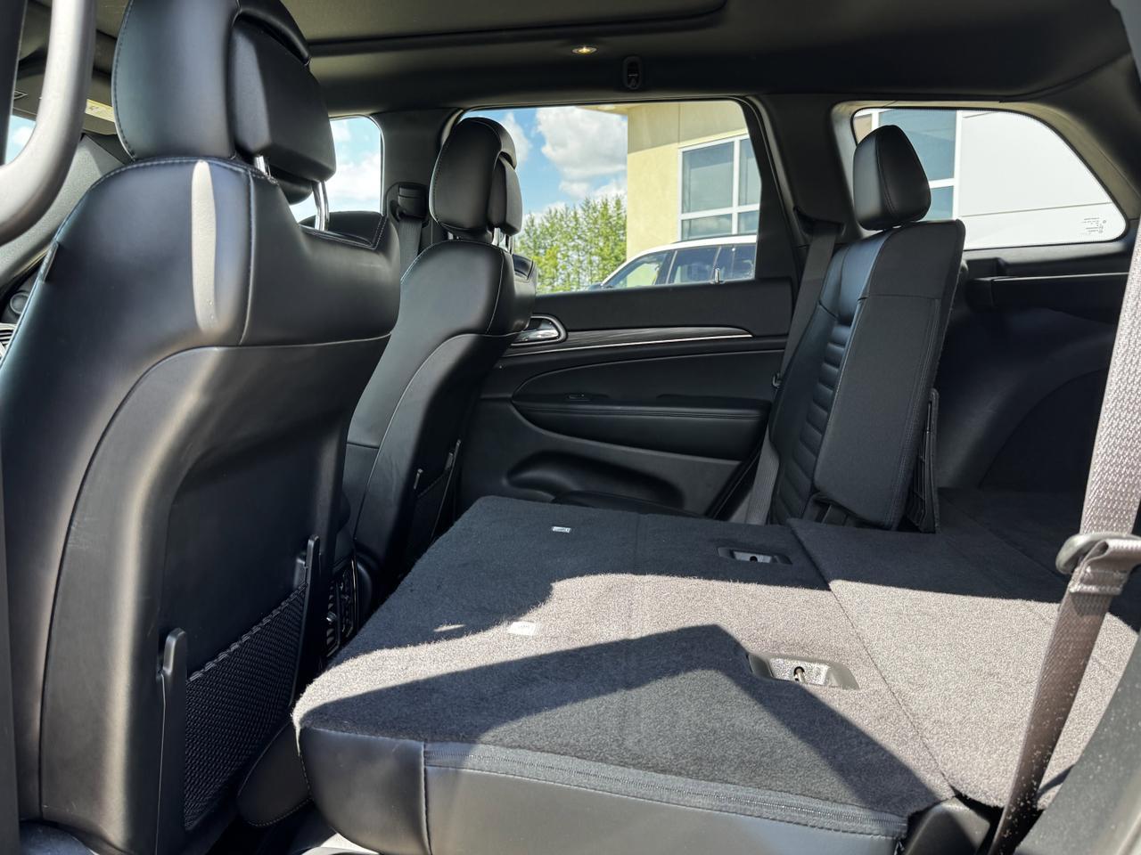 2020 Jeep Grand Cherokee Limited X 4x4 | V6 | Backup Camera | Pano Sunroof | Leather Redwater AB