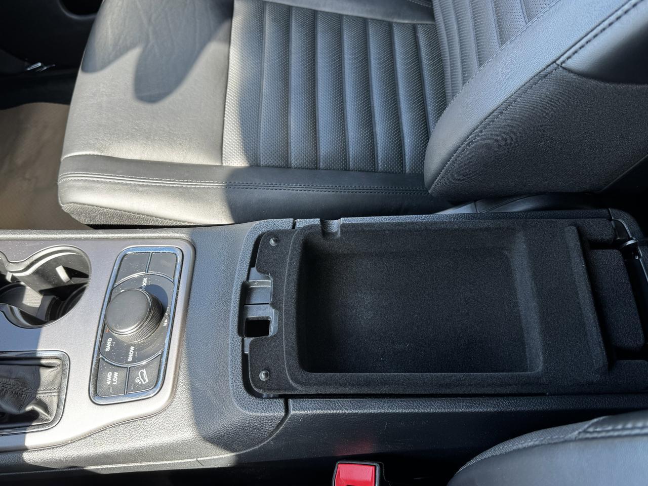 2020 Jeep Grand Cherokee Limited X 4x4 | V6 | Backup Camera | Pano Sunroof | Leather Redwater AB