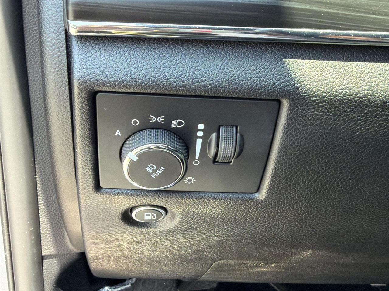 2020 Jeep Grand Cherokee Limited Hagerstown MD