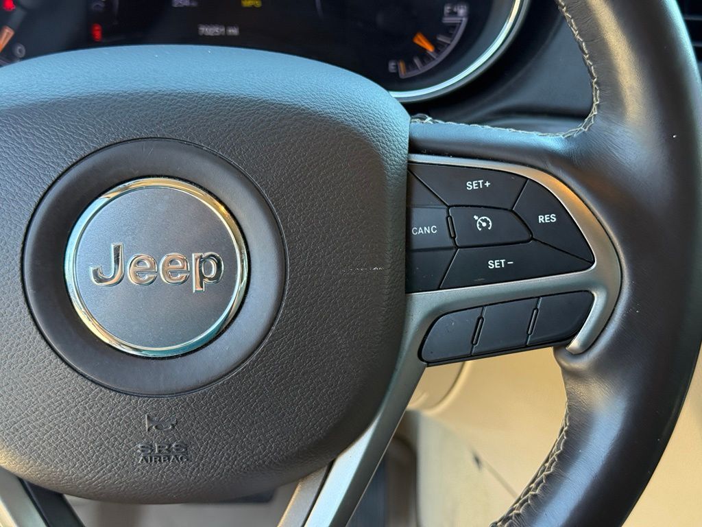 2020 Jeep Grand Cherokee Overland Crestwood KY