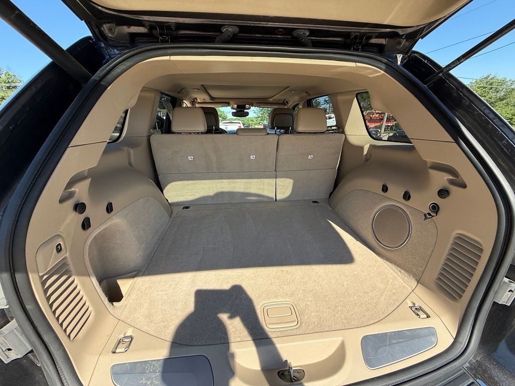 2020 Jeep Grand Cherokee Overland Crestwood KY