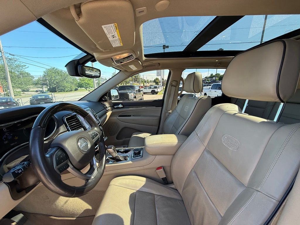 2020 Jeep Grand Cherokee Overland Crestwood KY